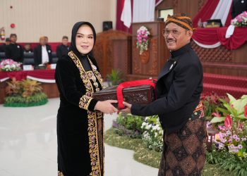 Peringati Hari Lahir Ke 79 Kabupaten Sukoharjo, DPRD Gelar Rapat Paripurna Bernuansa Jawa